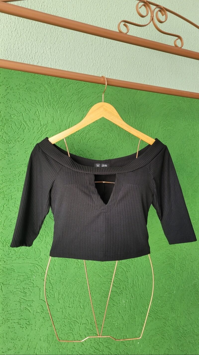 Cropped Preto