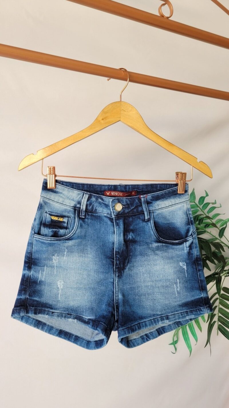 Short Jeans