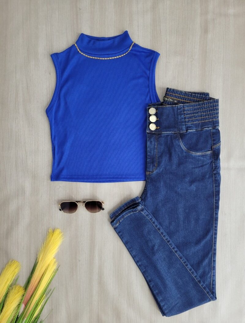 Look - Cropped Azul e Calça Jeans