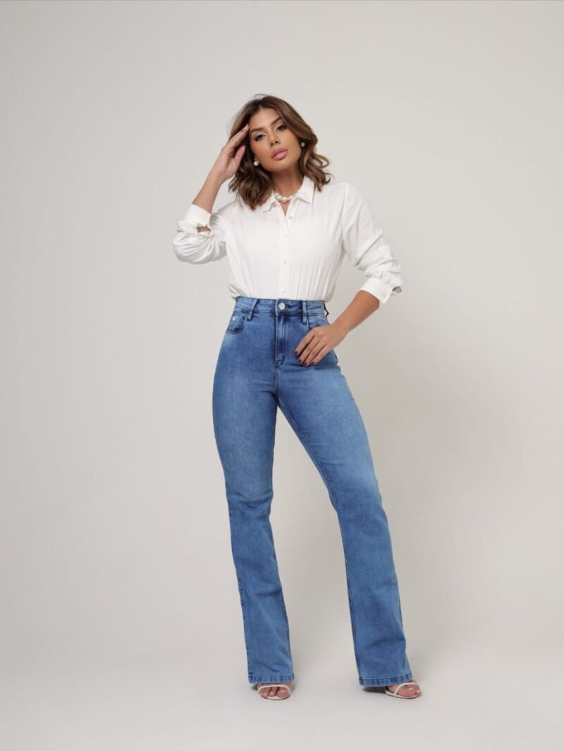 Calça Flare