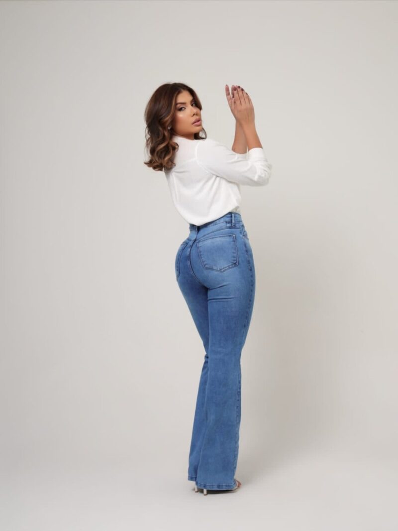 Calça Flare - Image 2