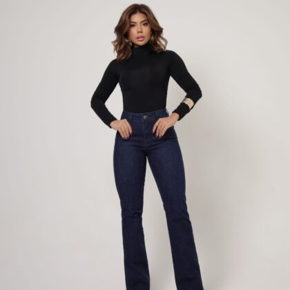 Calça Flare