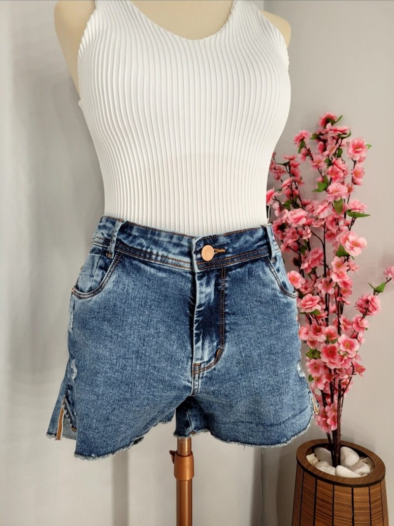 Short Jeans - Image 3