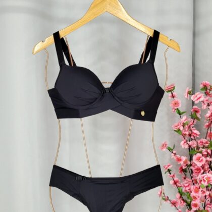 Lingerie Preta