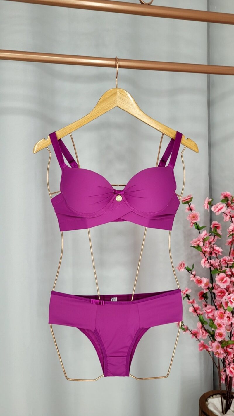 Lingerie Fúcsia