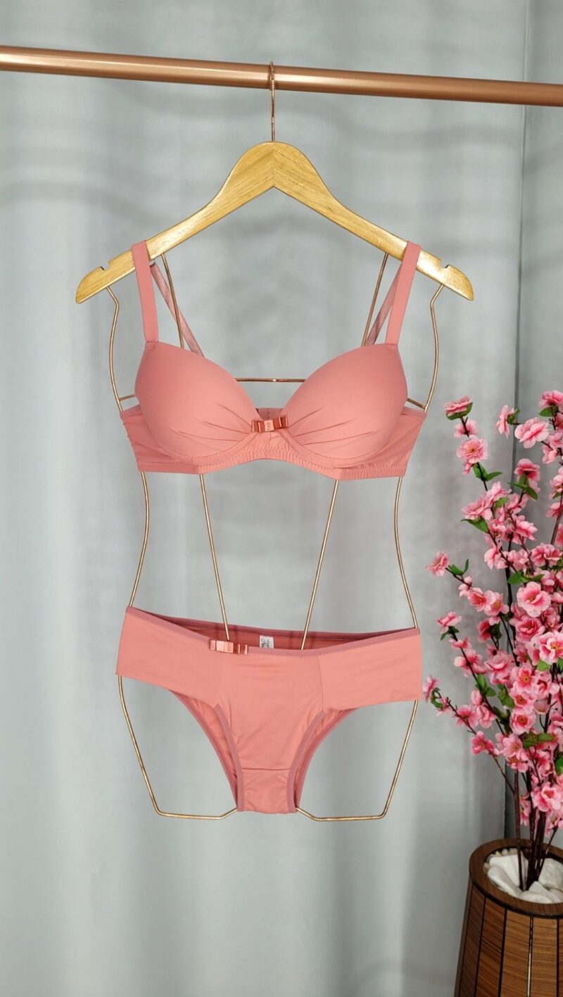 Lingerie Goiaba