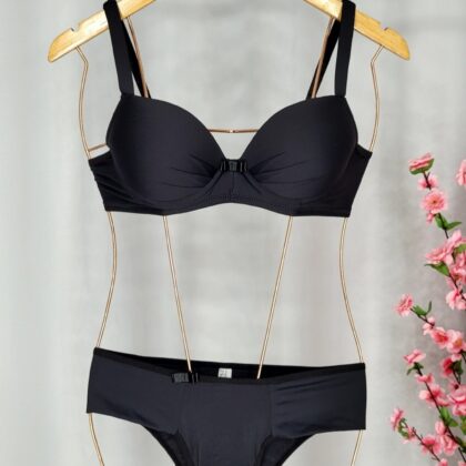 Lingerie Preta